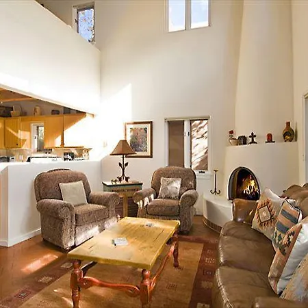 Alameda Loft Two-bedroom